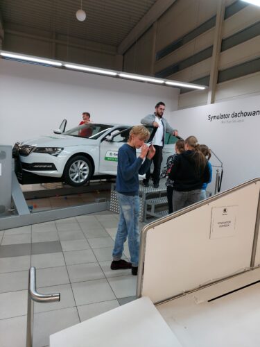 Interaktywne Centrum Bezpieczeństwa- Auto Skoda Lab w Komornikach